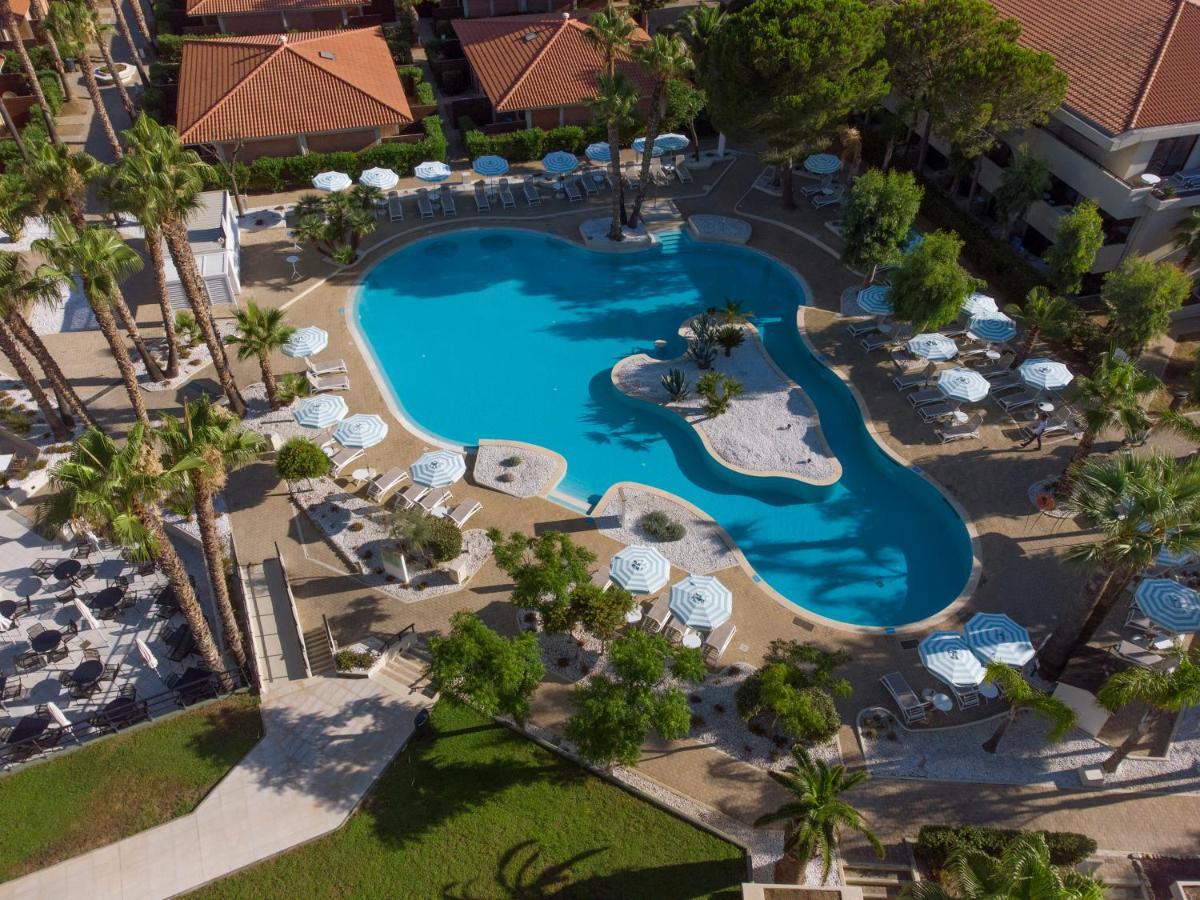 The Signature Level At Grand Palladium Sicilia & 5* Campofelice Di Roccella