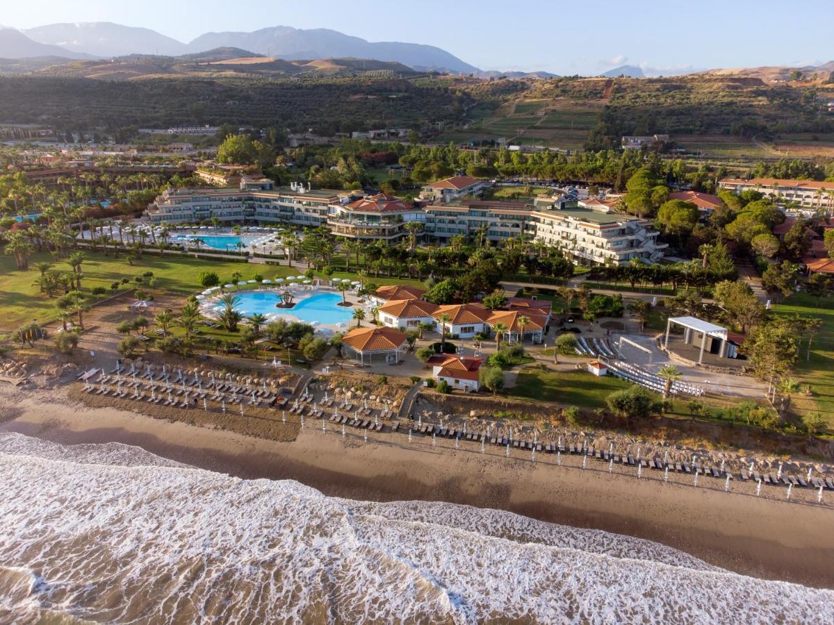 The Signature Level At Grand Palladium Sicilia & Hotel 5*