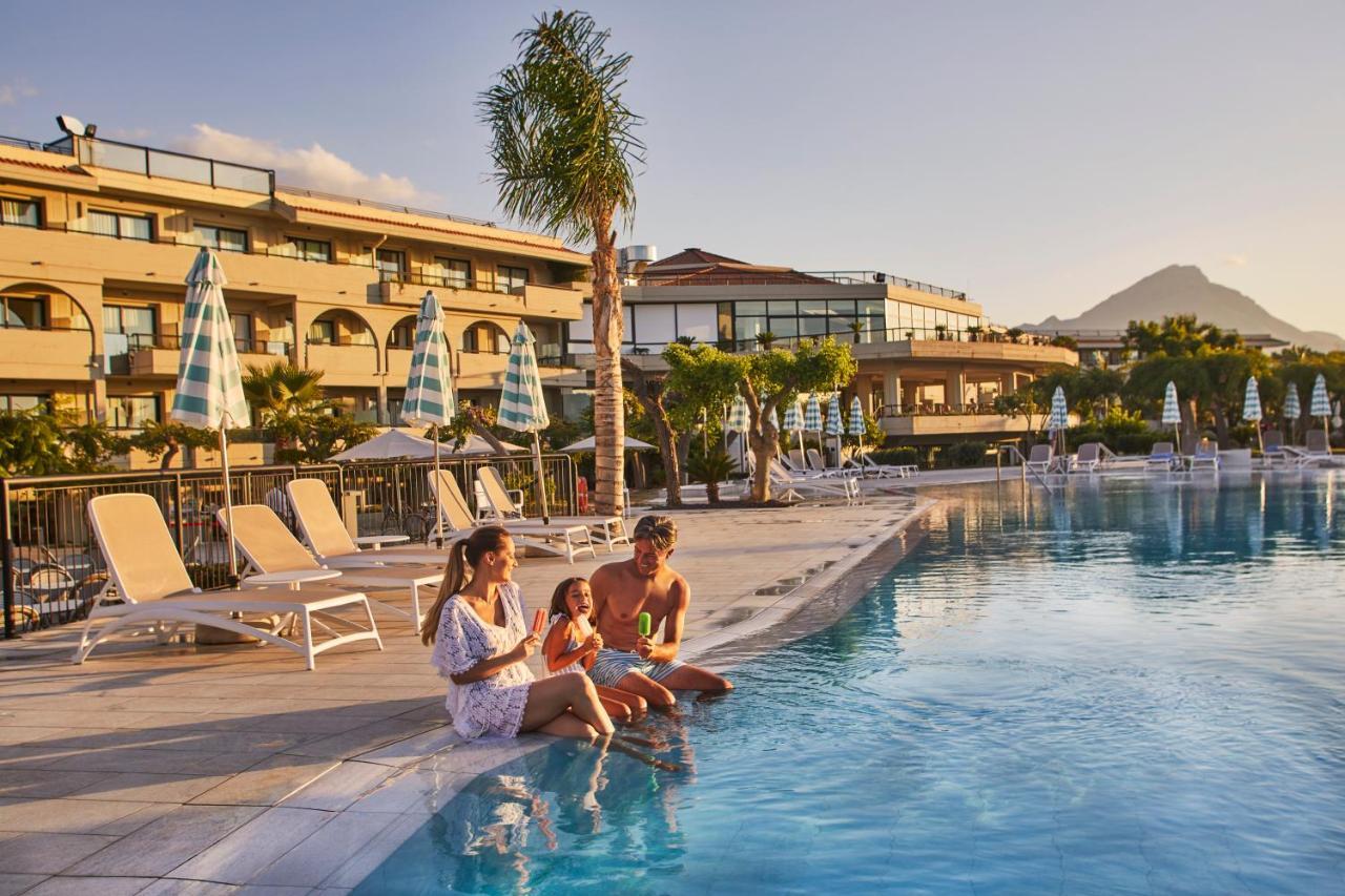 The Signature Level At Grand Palladium Sicilia & Hotel Campofelice Di Roccella